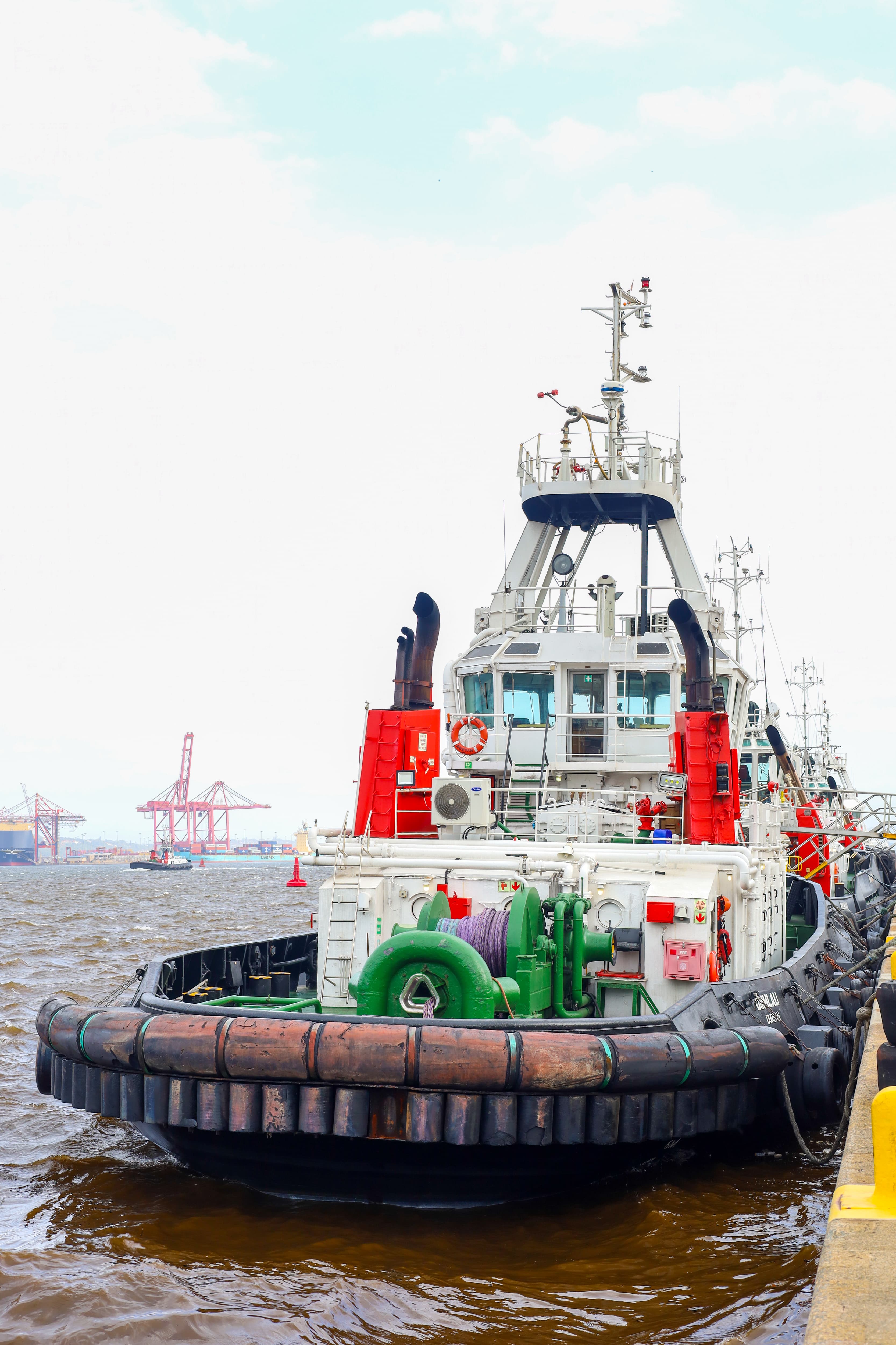Vessel photo 2